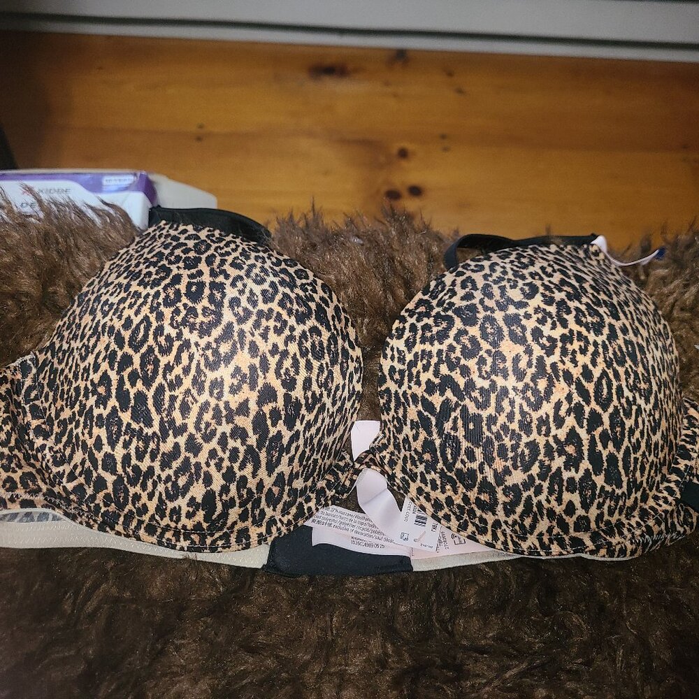 Victoria's Secret leopard print bra